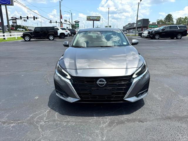 2024 Nissan Altima SL FWD