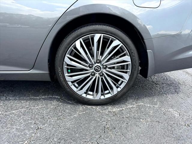 2024 Nissan Altima SL FWD