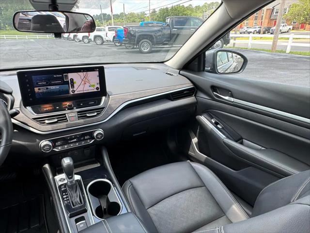 2024 Nissan Altima SL FWD
