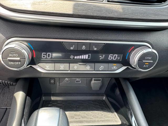 2024 Nissan Altima SL FWD