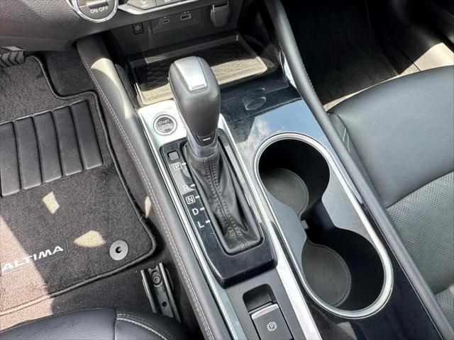 2024 Nissan Altima SL FWD