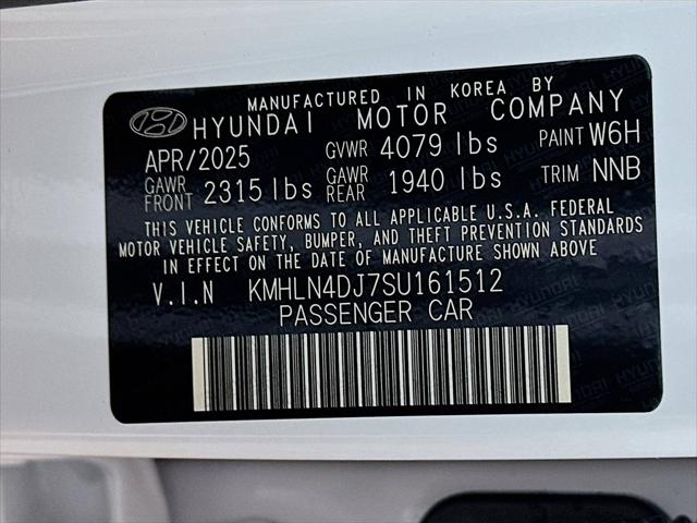 2025 Hyundai Elantra Hybrid Limited