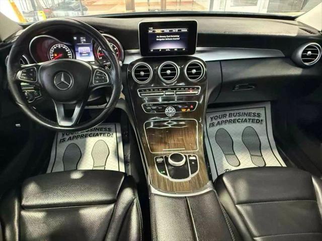 2017 Mercedes-Benz C-CLASS C 300 Luxury 4MATIC