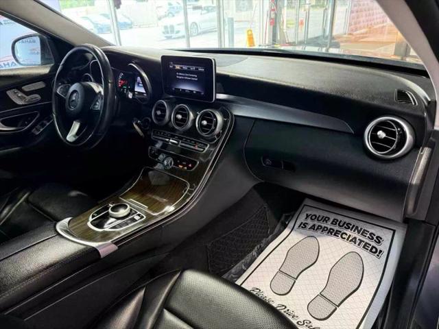 2017 Mercedes-Benz C-CLASS C 300 Luxury 4MATIC