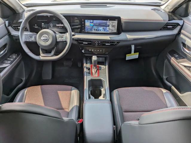 2025 Nissan Kicks SR Intelligent AWD