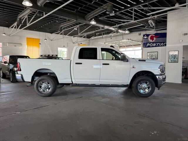 2025 Ram 2500 Tradesman Crew Cab 4x4 6'4" Box