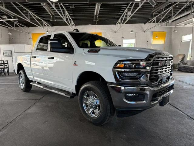 2025 Ram 2500 Tradesman Crew Cab 4x4 6'4" Box