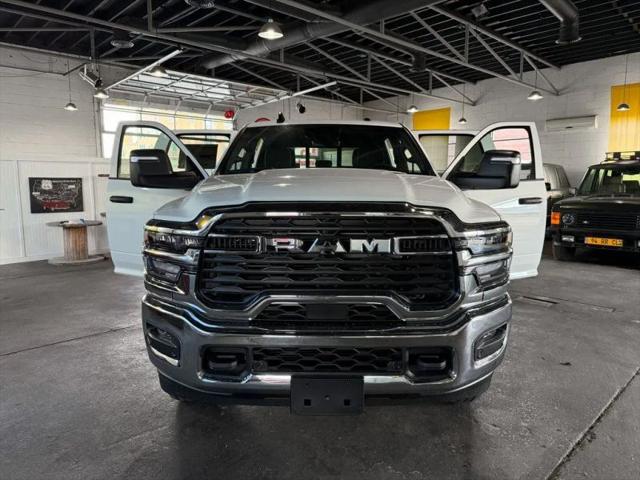 2025 Ram 2500 Tradesman Crew Cab 4x4 6'4" Box