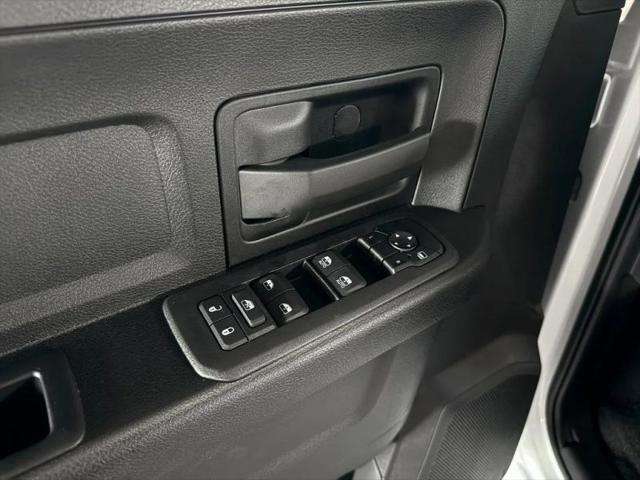 2025 Ram 2500 Tradesman Crew Cab 4x4 6'4" Box