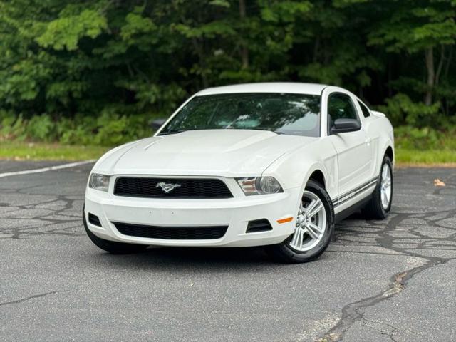 2011 Ford Mustang V6