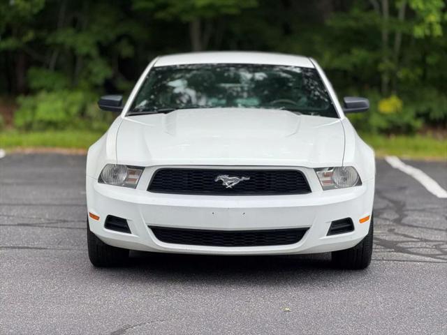2011 Ford Mustang V6