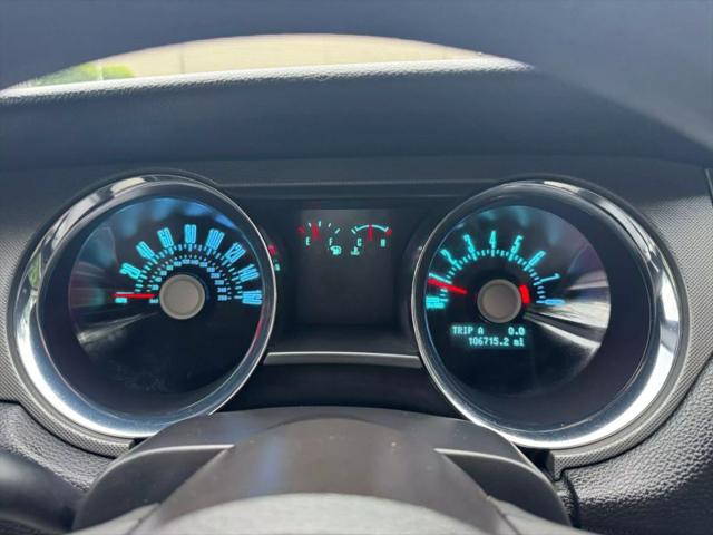 2011 Ford Mustang V6