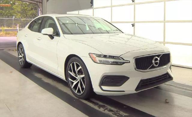 2020 Volvo S60 T5 Momentum
