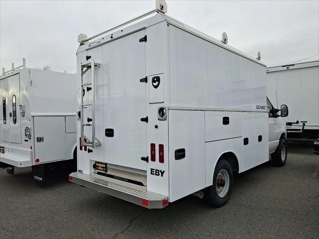2026 Ford E-350 Cutaway E-Series Cutaway