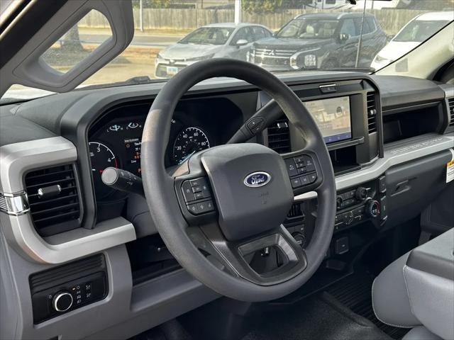 2025 Ford 600 XL