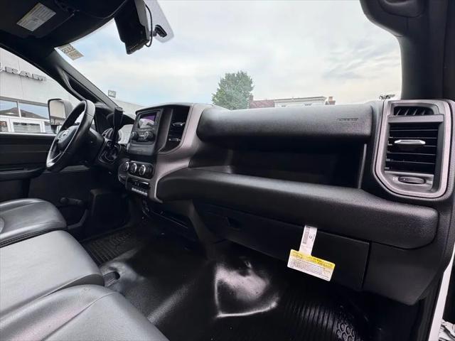 2021 Ram Ram 4500 Chassis Cab Tradesman/SLT