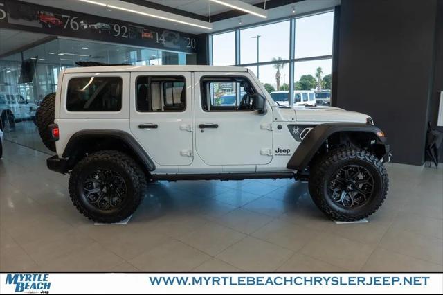 2025 Jeep Wrangler 4-Door Willys 4x4