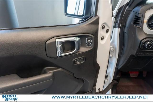 2025 Jeep Wrangler 4-Door Willys 4x4