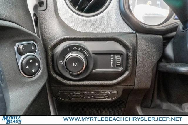2025 Jeep Wrangler 4-Door Willys 4x4