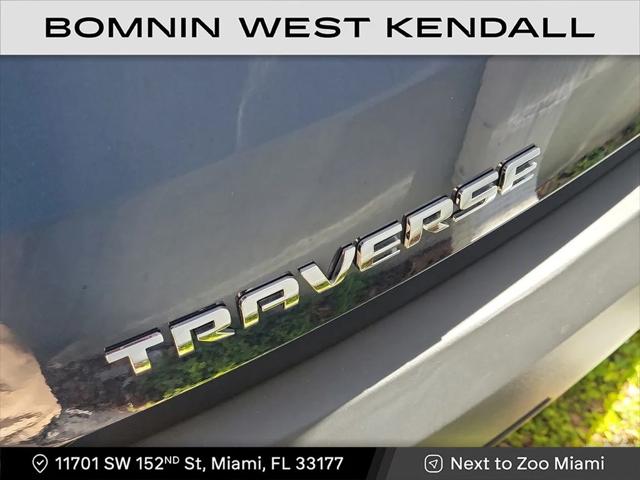 2023 Chevrolet Traverse FWD LT Cloth