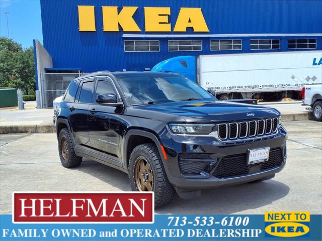 2023 Jeep Grand Cherokee Laredo 4x4
