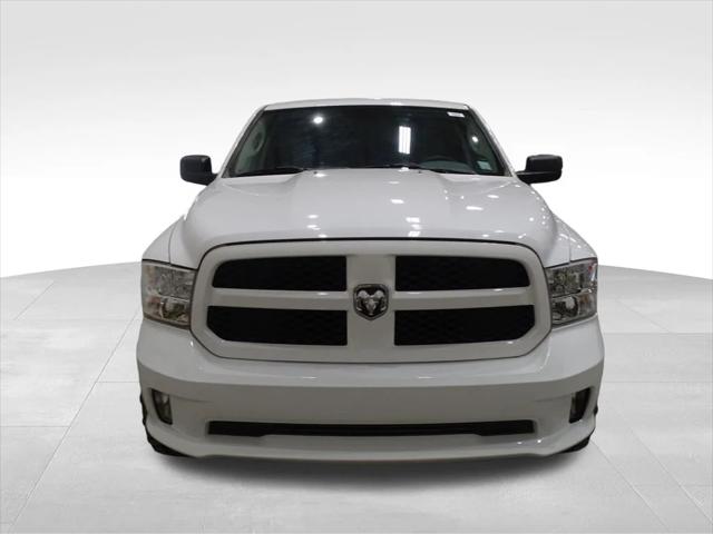 2018 RAM 1500 Express Crew Cab 4x4 57 Box