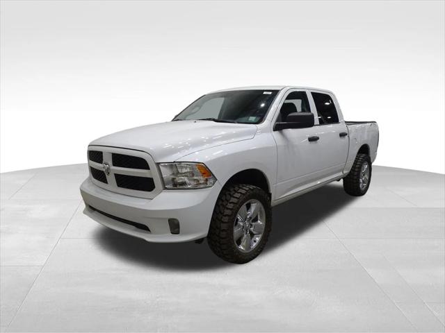 2018 RAM 1500 Express Crew Cab 4x4 57 Box