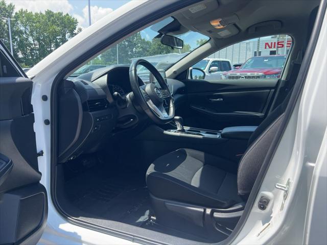 2022 Nissan Sentra SV Xtronic CVT