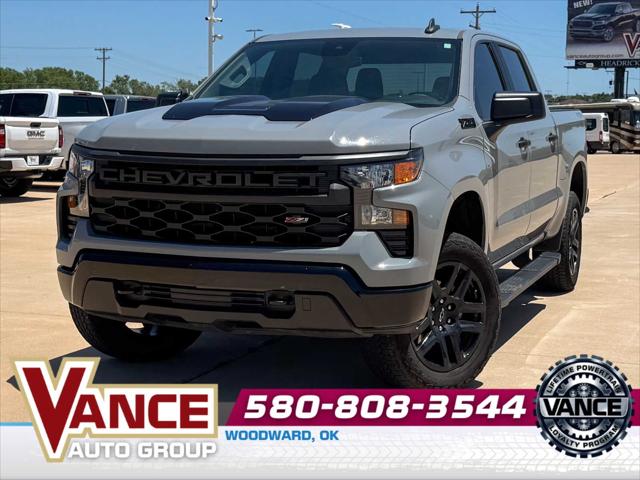 2024 Chevrolet Silverado 1500 4WD Crew Cab Short Bed Custom Trail Boss