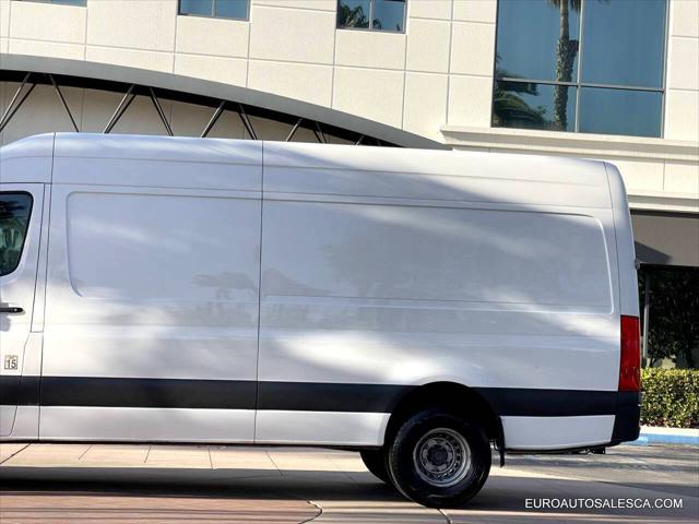2019 Mercedes-Benz Sprinter 3500 High Roof V6
