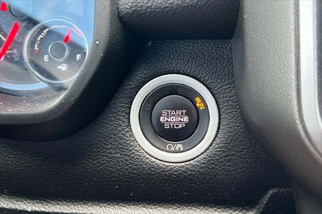 2019 Ram 1500 Big Horn/Lone Star Crew Cab 4x4 5'7" Box