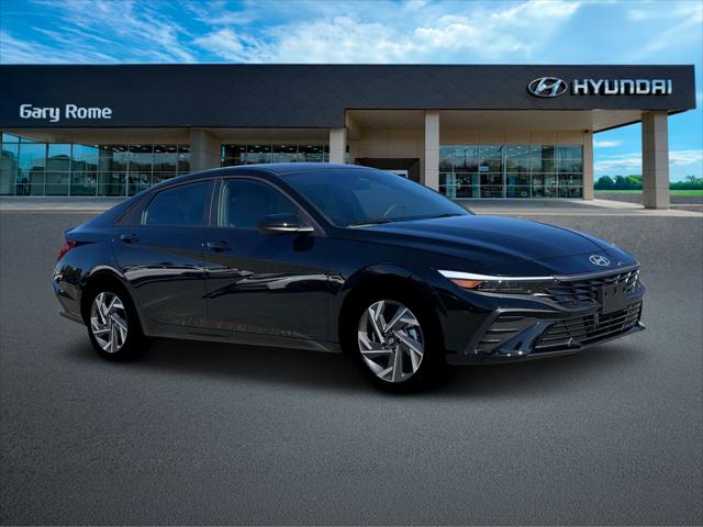 2025 Hyundai Elantra Hybrid SEL Sport