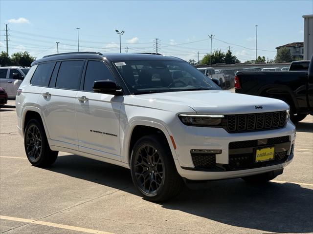 2025 Jeep Grand Cherokee GRAND CHEROKEE L SUMMIT 4X4