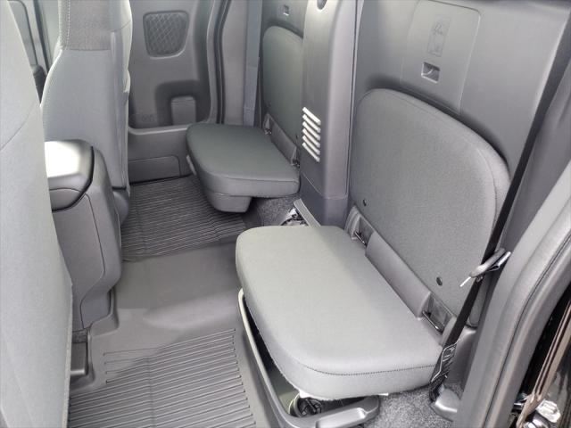 2025 Nissan Frontier King Cab SV 4x2