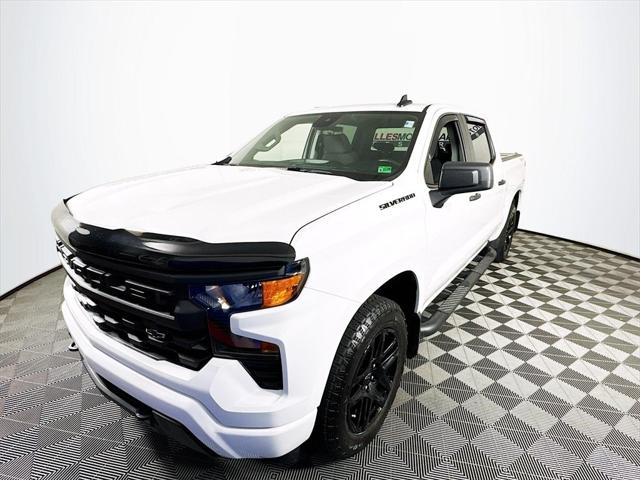 2024 Chevrolet Silverado 1500 4WD Crew Cab Short Bed Custom