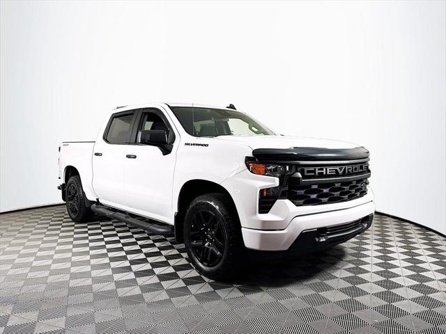 2024 Chevrolet Silverado 1500 4WD Crew Cab Short Bed Custom