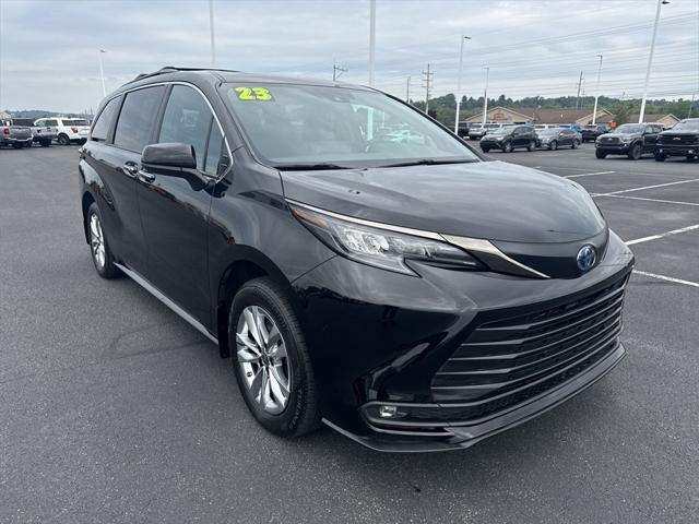 2023 Toyota Sienna Woodland Edition