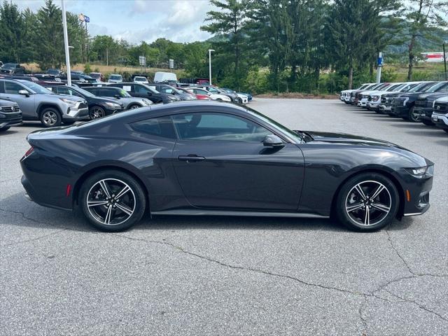 2024 Ford Mustang EcoBoost Fastback