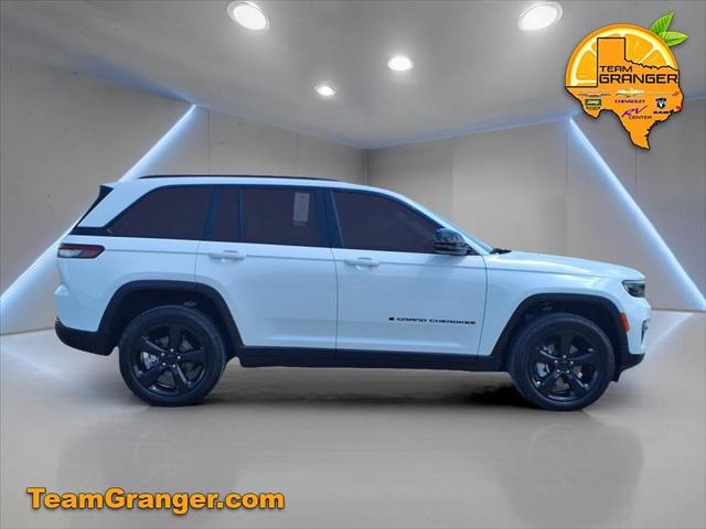 2023 Jeep Grand Cherokee Limited 4x2