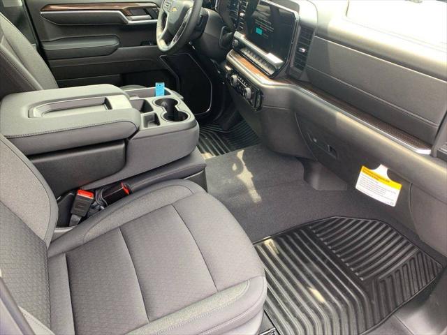2025 Chevrolet Silverado 1500 4WD Crew Cab Short Bed LT with 2FL
