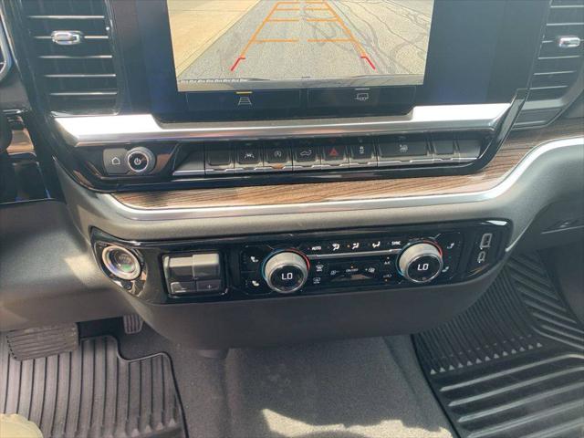 2025 Chevrolet Silverado 1500 4WD Crew Cab Short Bed LT with 2FL