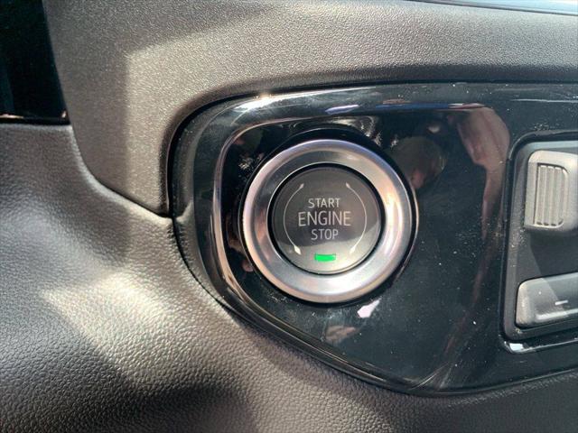2025 Chevrolet Silverado 1500 4WD Crew Cab Short Bed LT with 2FL