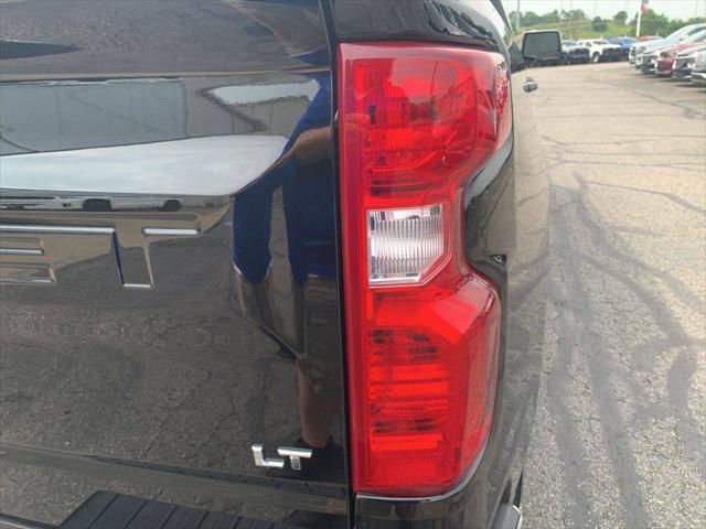 2025 Chevrolet Silverado 1500 4WD Crew Cab Short Bed LT with 2FL