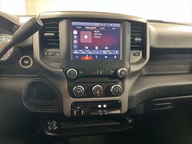 2023 RAM 3500 Tradesman Crew Cab 4x4 8 Box