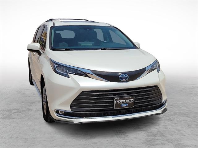 2021 Toyota Sienna XLE