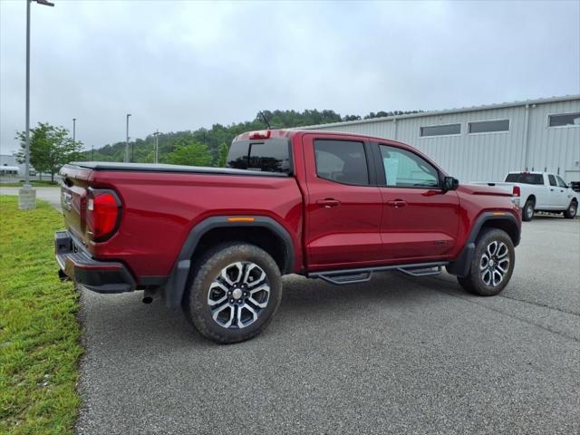 2024 GMC Canyon 4WD AT4