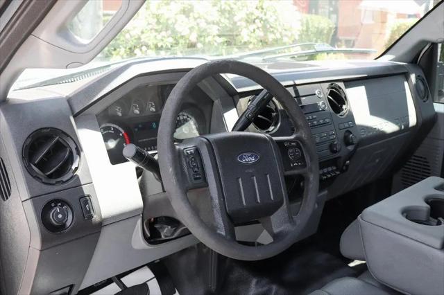 2016 Ford F-550 XL