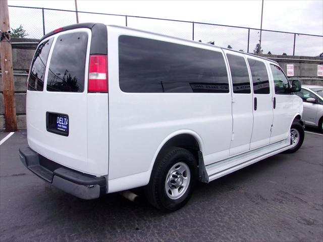 2016 Chevrolet Express LT