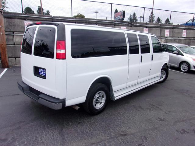 2016 Chevrolet Express LT
