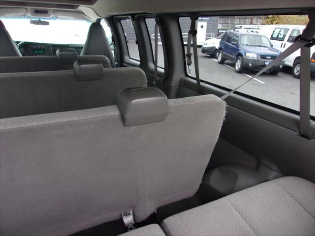 2016 Chevrolet Express LT